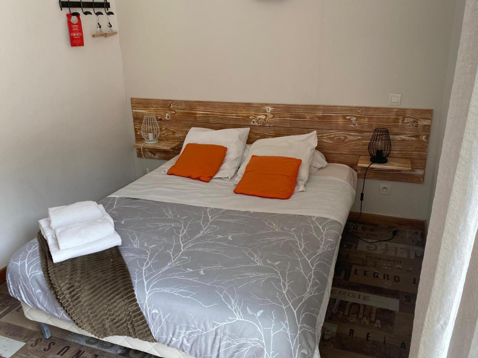 Auberge Les Galets Peyruis Exteriér fotografie